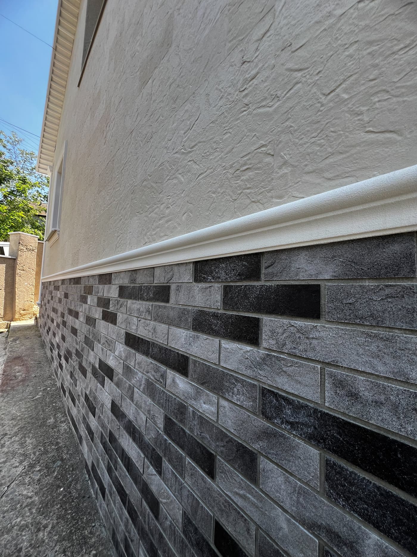 Malkoch — flexible stone facade of a private house — 6