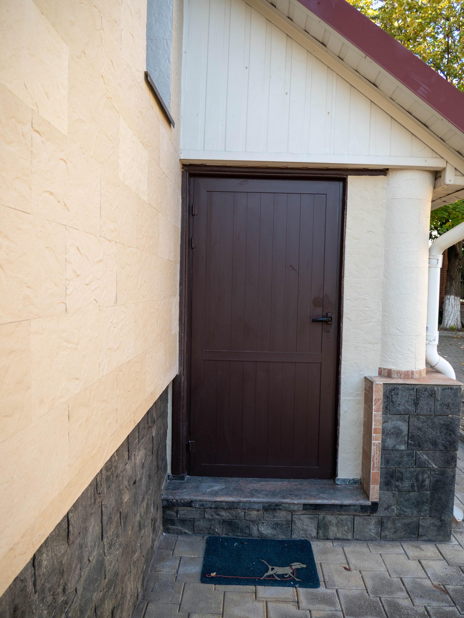 Flexible stone — private house in Telecentru — 22