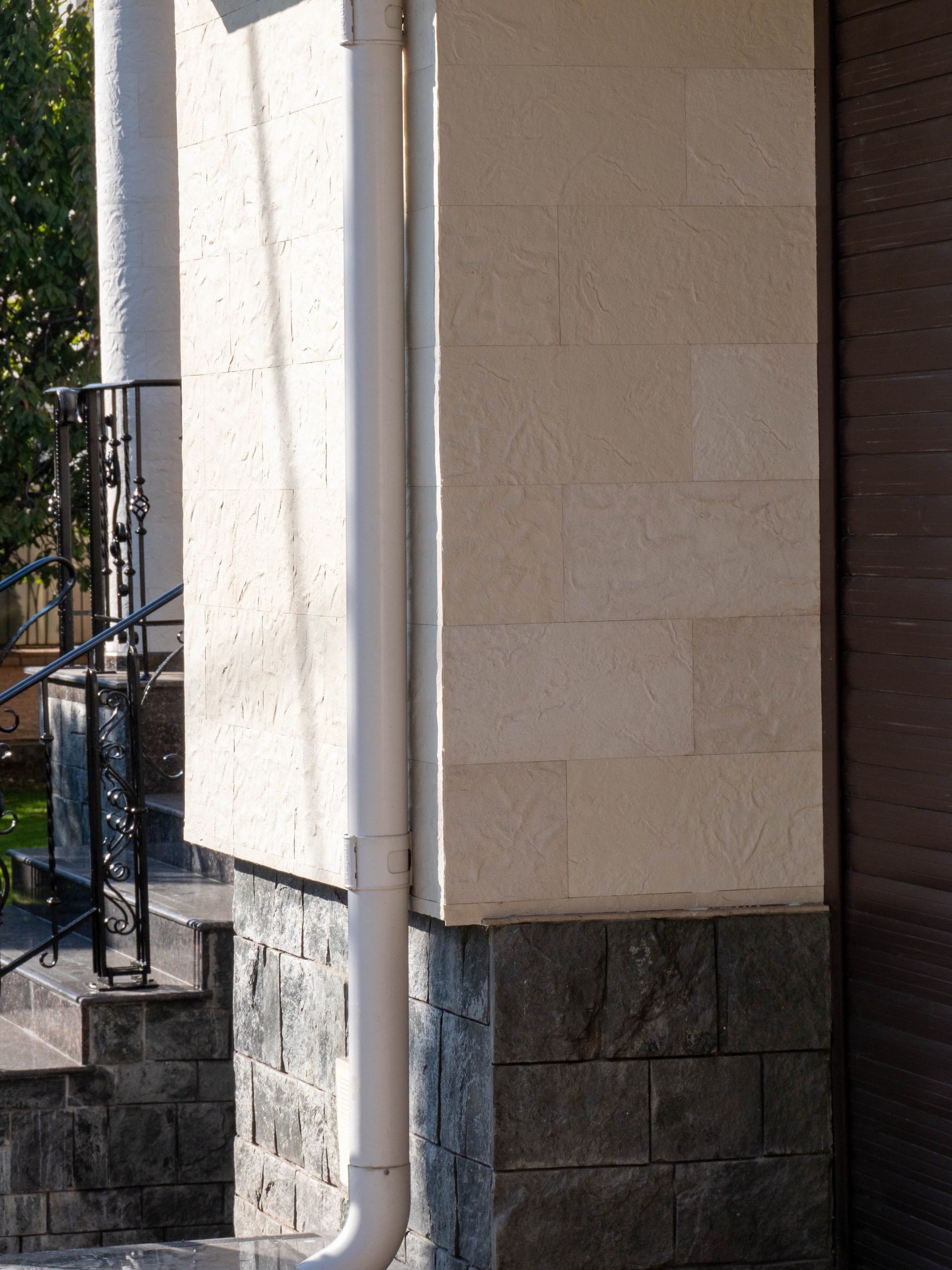 Flexible stone — private house in Telecentru — 42