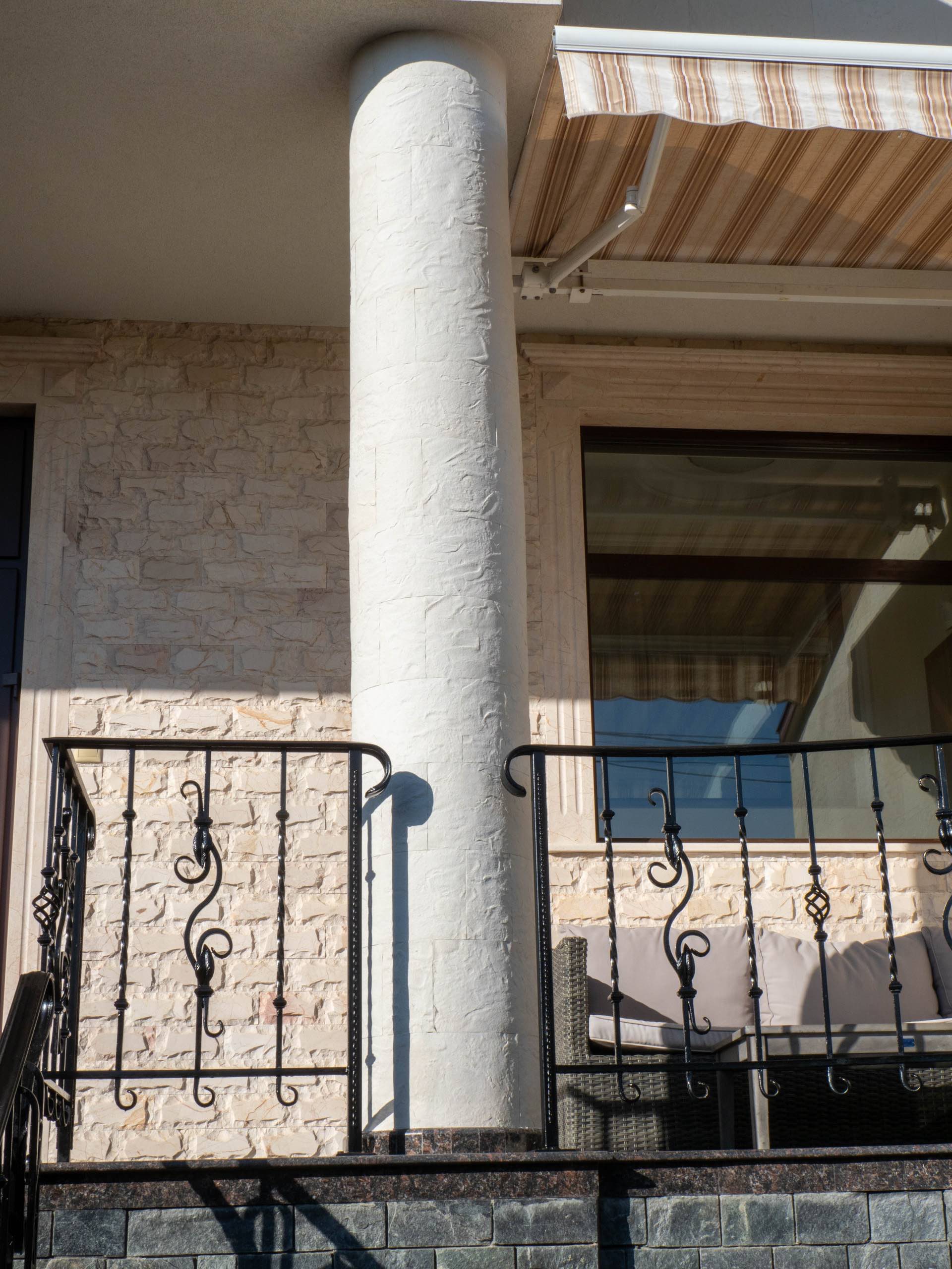 Flexible stone — private house in Telecentru — 52