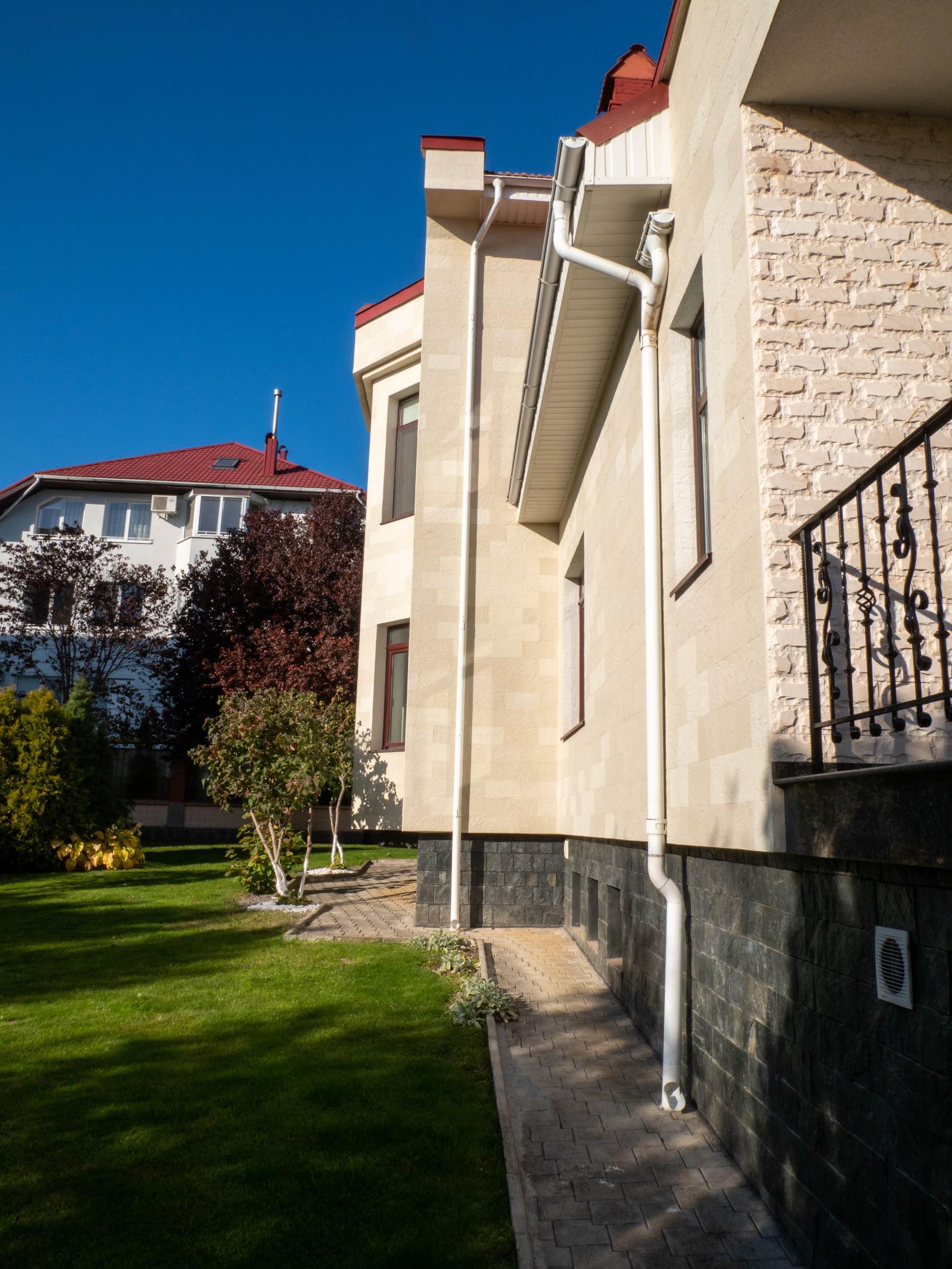 Flexible stone — private house in Telecentru — 54