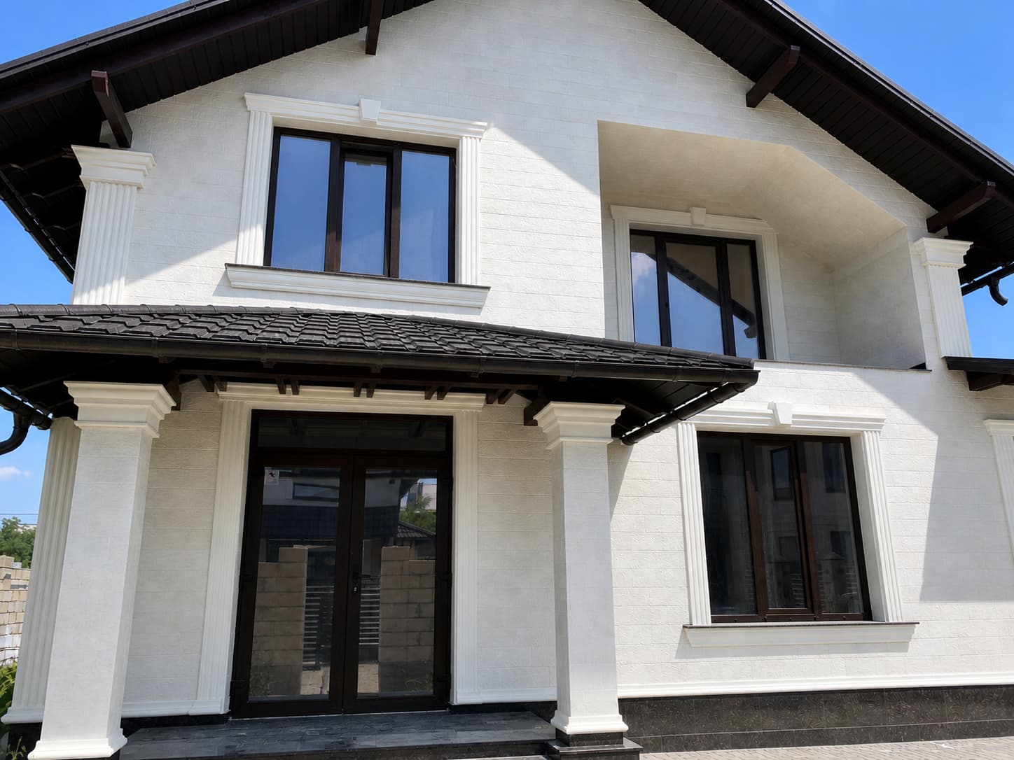 Manor in Durlesti — flexible tile facade — 8