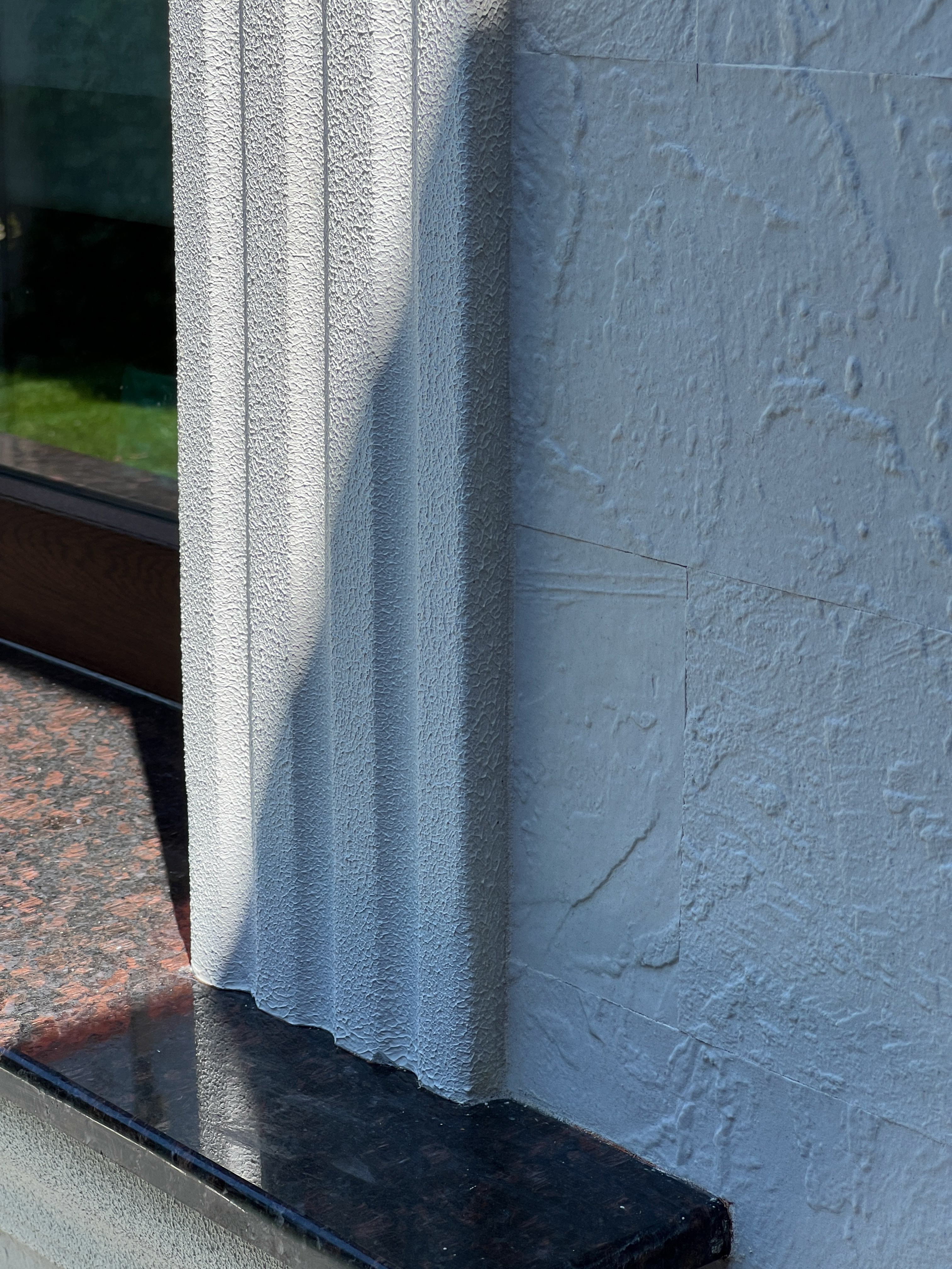 Flexible stone — the extended facade of a complex — 27