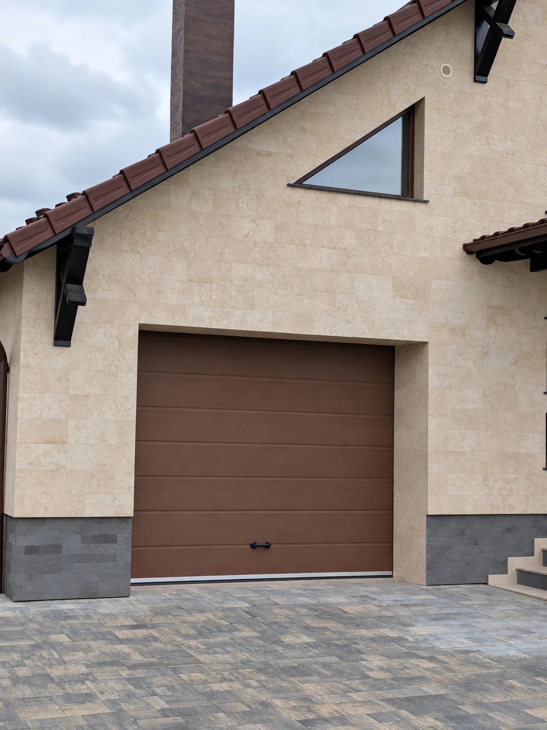 Flexible stone — private house with a light facade — 8